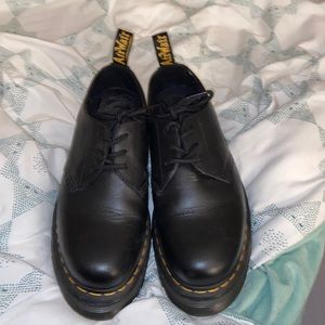 Doc Martens AUDRICK NAPPA LEATHER PLATFORM SHOES size 9
